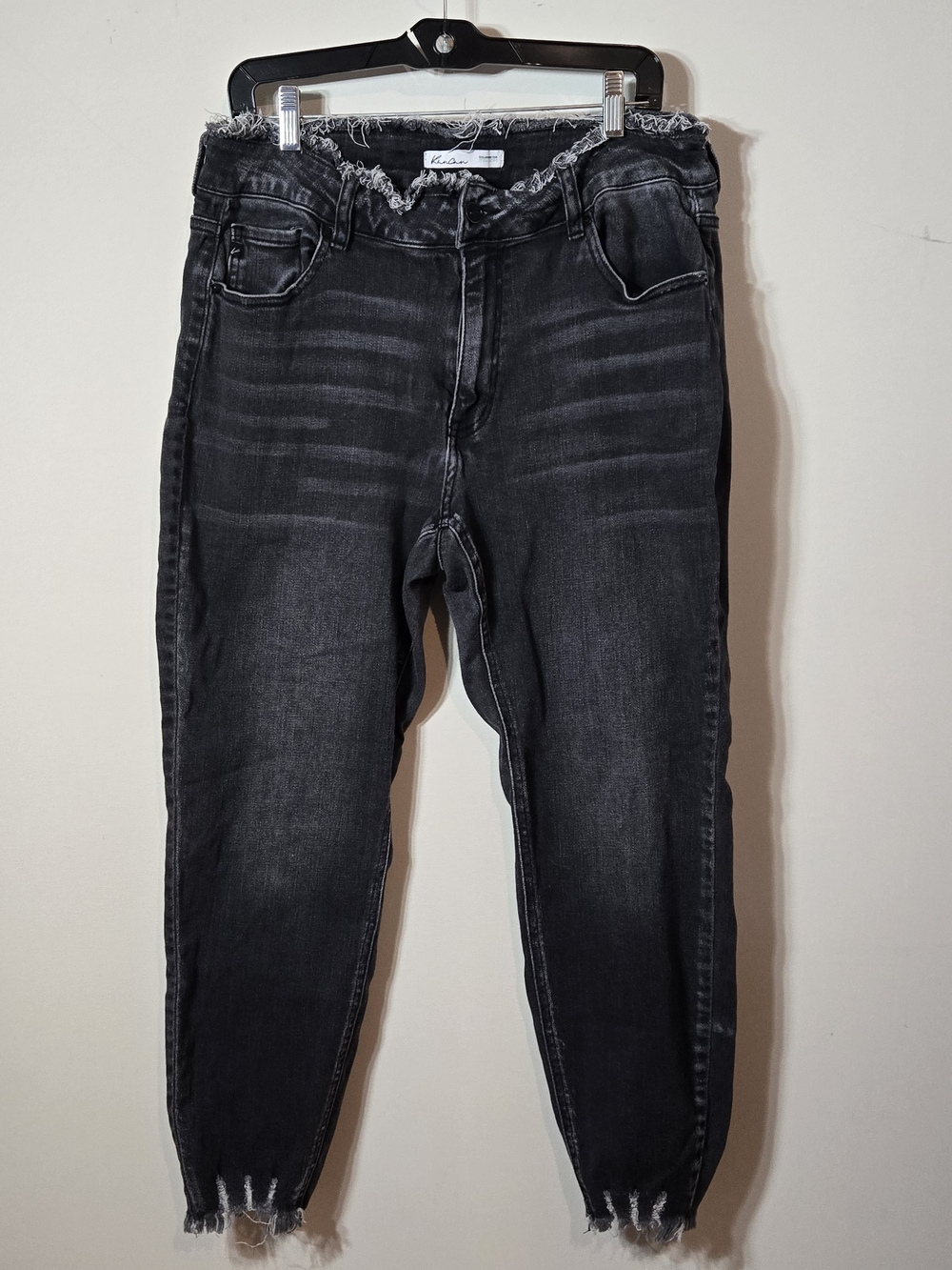 KanCan For Maurices Sz 18 Washed Black Denim Jeans with Frayed Hem